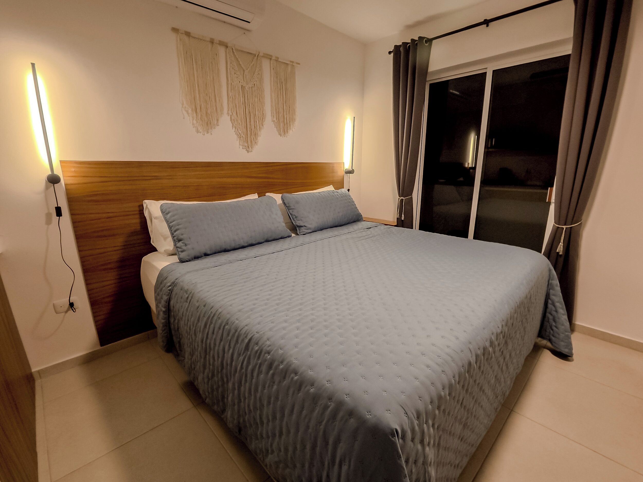 Apartment, 1 King Bed, Kitchen, Garden View