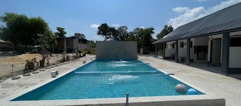 OYO 91303 Chalet Awie