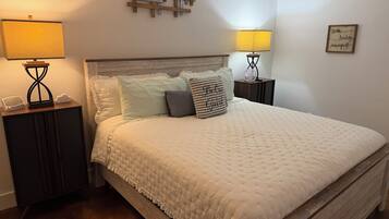 2 habitaciones, tabla de planchar con plancha, wifi y ropa de cama