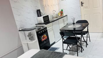 Phòng, 1 phòng ngủ, phù hợp cho người khuyết tật, hút thuốc | 1 phòng ngủ