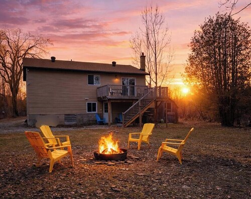 Grotto Basecamp Lodge 10+ Guests Accessibility Mobility Friendly Space Tobermory