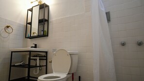 Bathroom - 1818 LLC (San Juan)