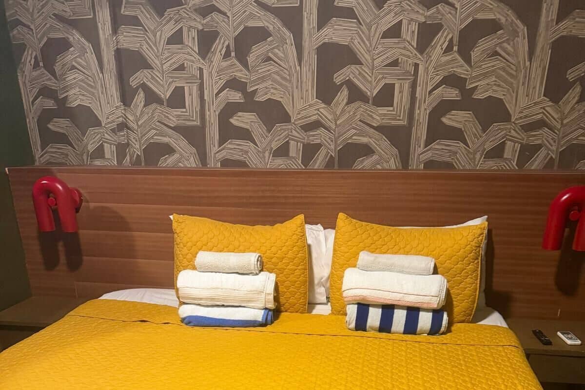 Design Shared Dormitory, Women only