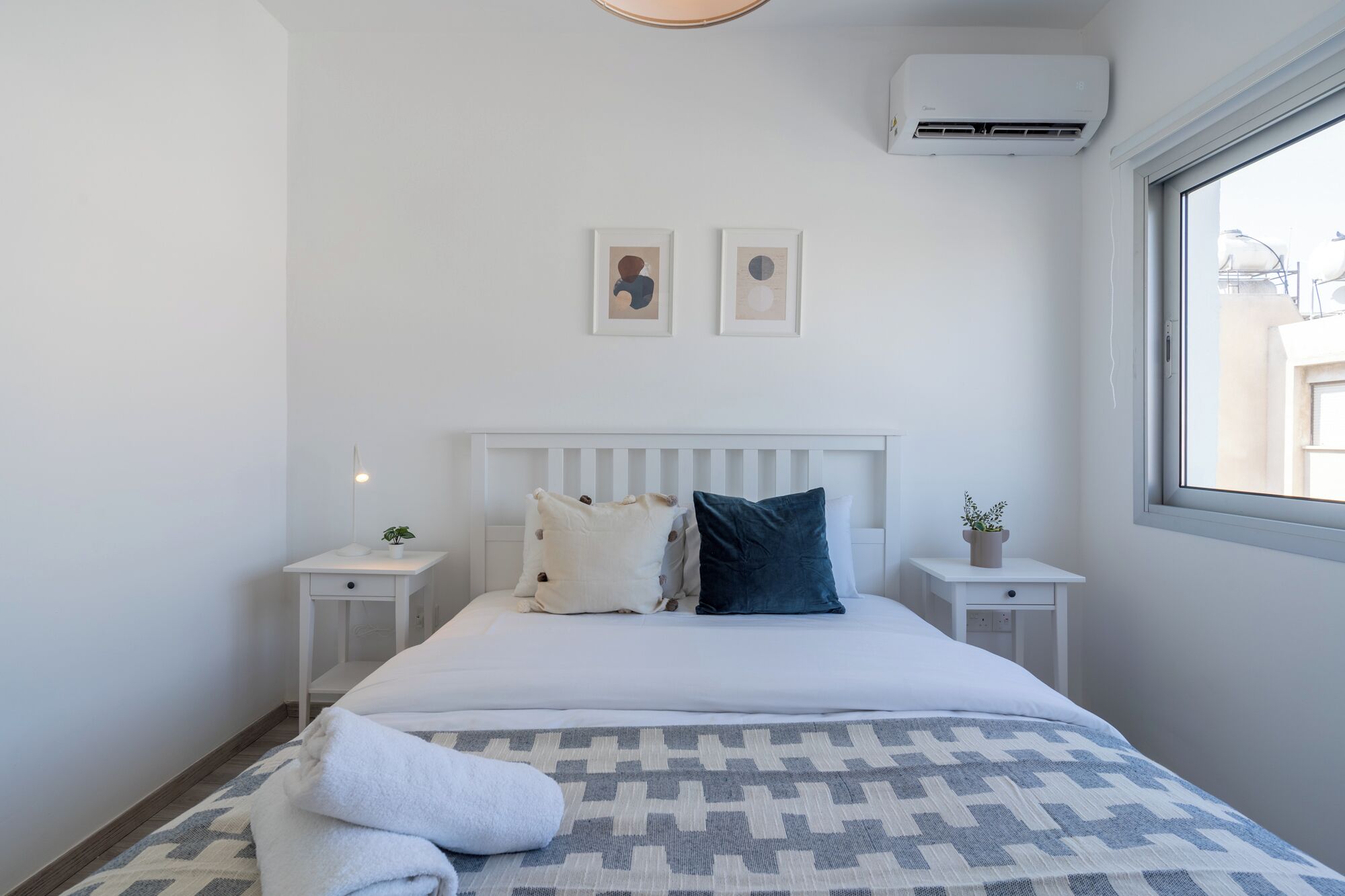 Egyptian cotton sheets, premium bedding, individually decorated