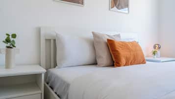 Apartment, 2 Bedrooms, Kitchen, City View | Egyptian cotton sheets, premium bedding, individually decorated