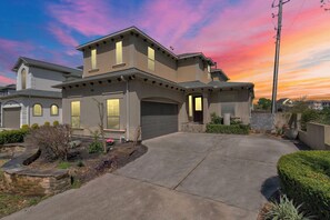 Exterior - Lakeside (Seabrook)
