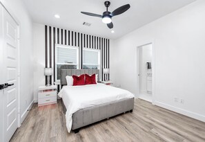 Deluxe House, Multiple Beds, Non Smoking, Private Pool | Iron/ironing board - Empress Whimsical Retreat (Houston)