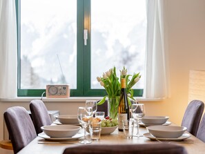 Dining - Centrally located and at the ski slope. (Hohentauern)