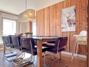 Dining - Spacious holiday home by the Neuastenberg lifts (Neuastenberg)
