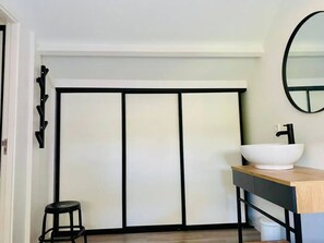 Interior - Scandinavian holiday home with a large garden (Warmenhuizen)