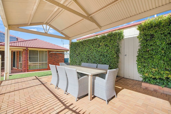 Outdoor Entertaining Area + BBQ
