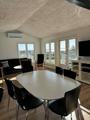 Interior - Lovely holiday home with beautiful views (Sydals)