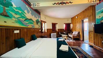 Phòng Suite, ban công, quang cảnh núi