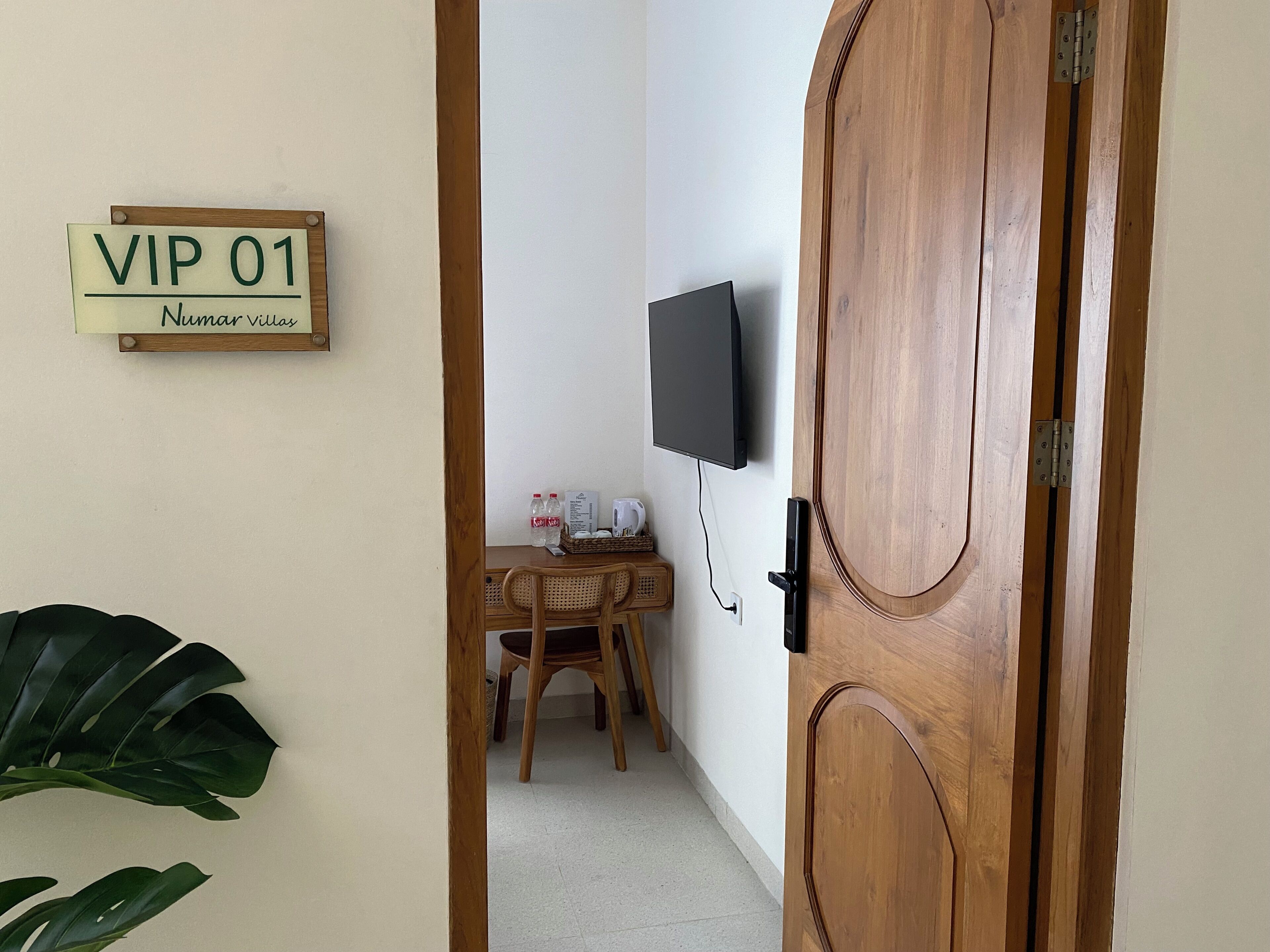 Design Villa, 1 King Bed, Private Bathroom