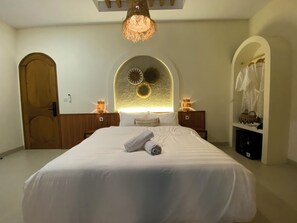 Design Villa, 1 King Bed, Private Bathroom - Numar Villas Jogja (Sleman)