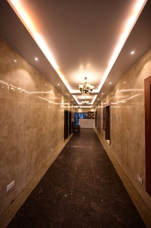 Interior - Hotel Venkatesh (Varanasi)