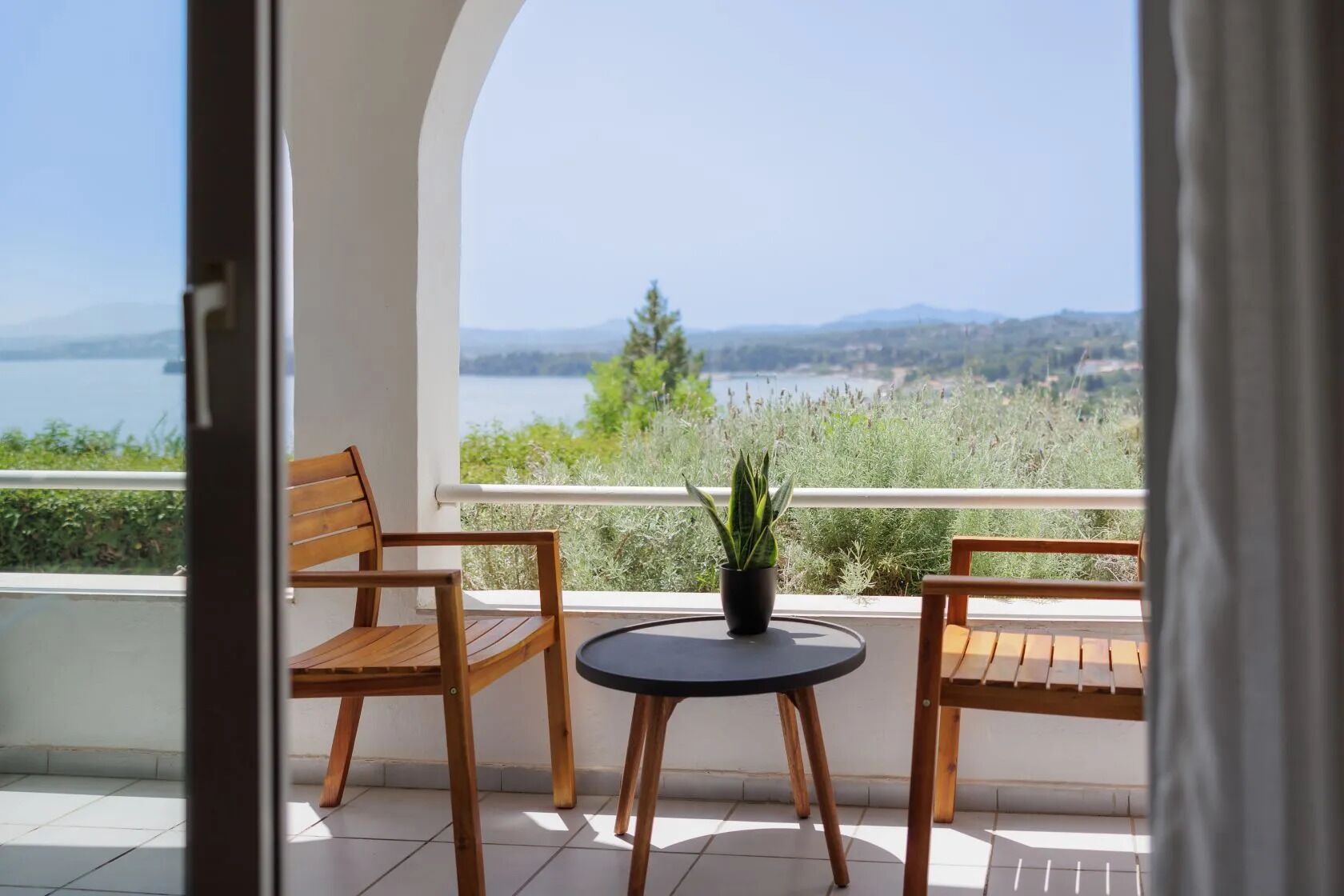 Superior Double or Twin Room, Balcony, Sea View | Interior