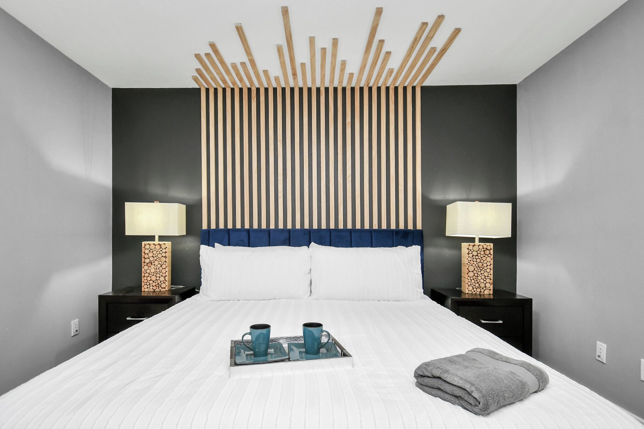 Casa de luxe, 4 dormitoris, no fumadors, piscina privada | Planxa i posts de planxar 