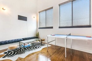 Games room -  Spacious NOLA Home Near French Quarter (New Orleans)