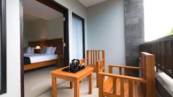 Chambre Deluxe Double ou avec lits jumeaux, vue ville | Bureau, Wi-Fi gratuit