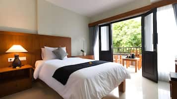 Deluxe-Doppel- oder -Zweibettzimmer, Stadtblick | Schreibtisch, kostenloses WLAN