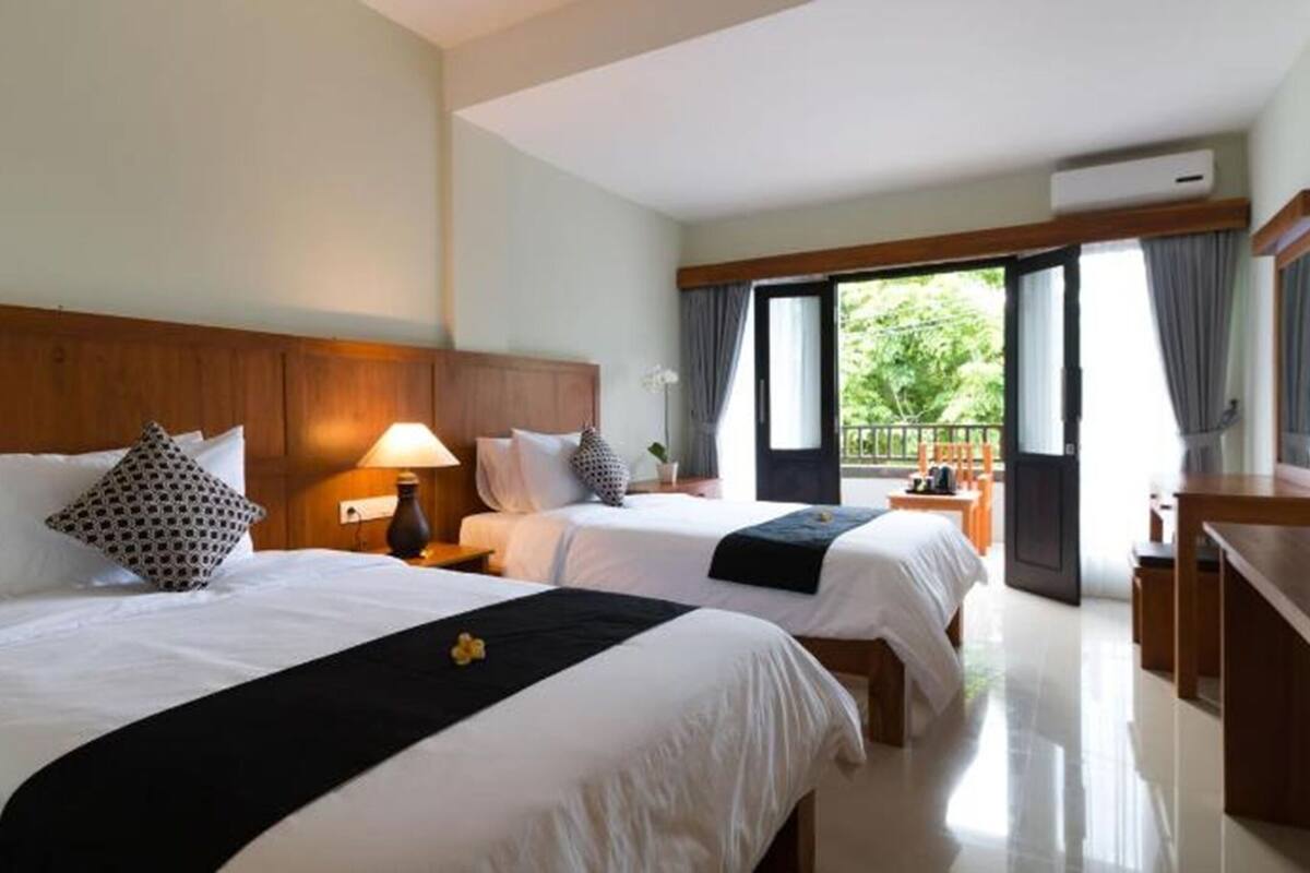 Kahden hengen deluxe-huone (yksi tai kaksi sänkyä), kaupunkinäköala