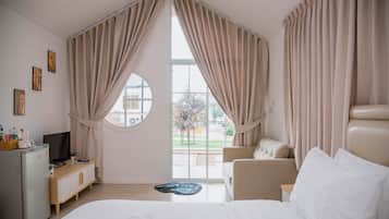 Chambre Standard, 1 trĂšs grand lit | Wi-Fi gratuit, draps fournis