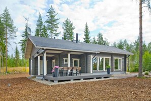 Comfort Villa, Patio, Lake View | Exterior - Lakeside Cottages (Kitee)