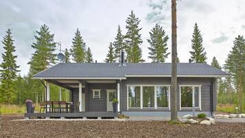 Villa Confort, patio, vue sur le lac | Extérieur