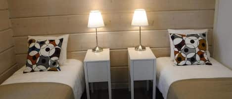 Comfort Villa, Patio, Lake View