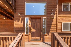 Exterior detail - Near Kings Beach | Hot Tub | Trails Nearby | Spacious Tahoe Retreat (Tahoe Vista)