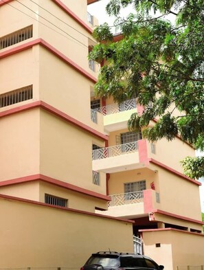Exterior - Cozy 1 Bedroom Jemu Suite 10  Minutes from Nanyuki Town. (Nanyuki)