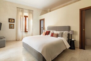 3 Schlafzimmer, Zimmersafe, Bügeleisen/Bügelbrett, kostenloses WLAN