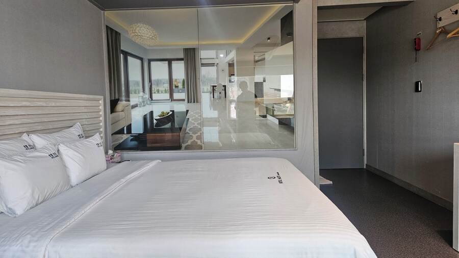 Ocean View Haute Hotel