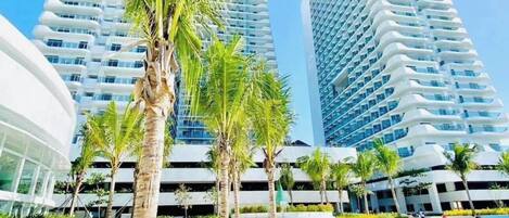 Condo, 1 chambre, accessible aux personnes à mobilité réduite, patio | Piscine | Piscine extérieure