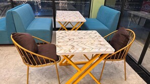 Dining - Hotel Highway Retreat (Gajraula)