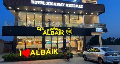 Hotel Highway Retreat