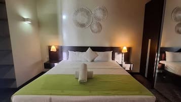 Deluxe Apartment, Multiple Beds, Balcony, Pool View