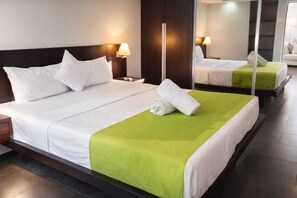 Deluxe Apartment, Multiple Beds, Balcony, Pool View - Domaine alizee  (Grand-Baie)