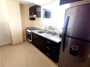 Private kitchen - Apartment in Acapulco : Swimming Pool + Parking + A/C (Acapulco de Juárez)