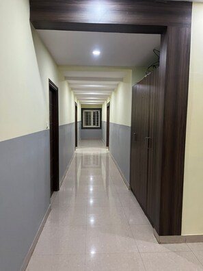 Bahagian dalam