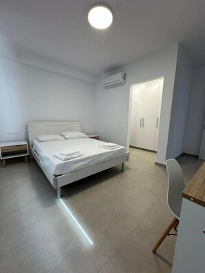 2 bedrooms, iron/ironing board, WiFi, bed sheets - Sykia | Upper Floor 2-BR Apartment | (Paphos)