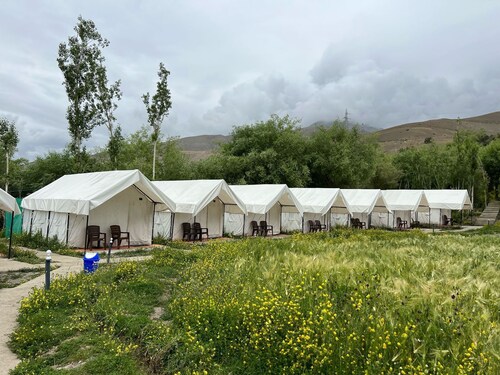 Norfesela Retreat.