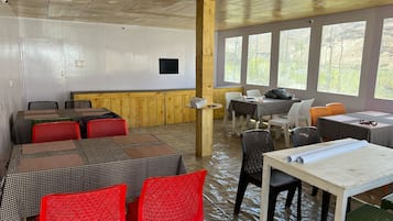 Tienda de campaña Deluxe | Restaurantes