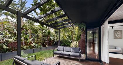 Sunlit 3-Bed Coastal Stay with Private Deck