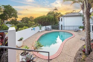Pool - Avenal Noosa Views, Pool, Walk to Hastings St (Noosa Region)
