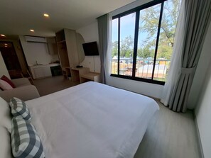 1 bedroom, internet, bed sheets - Double Room Close to Shops & Dining 100 meters walk to Ao Nang Beach (ตำบล อ่าวนาง)