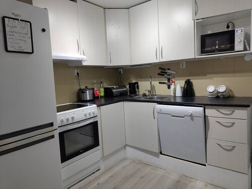 Charming Renovated Flat in Scenic Dale, Vaksdal