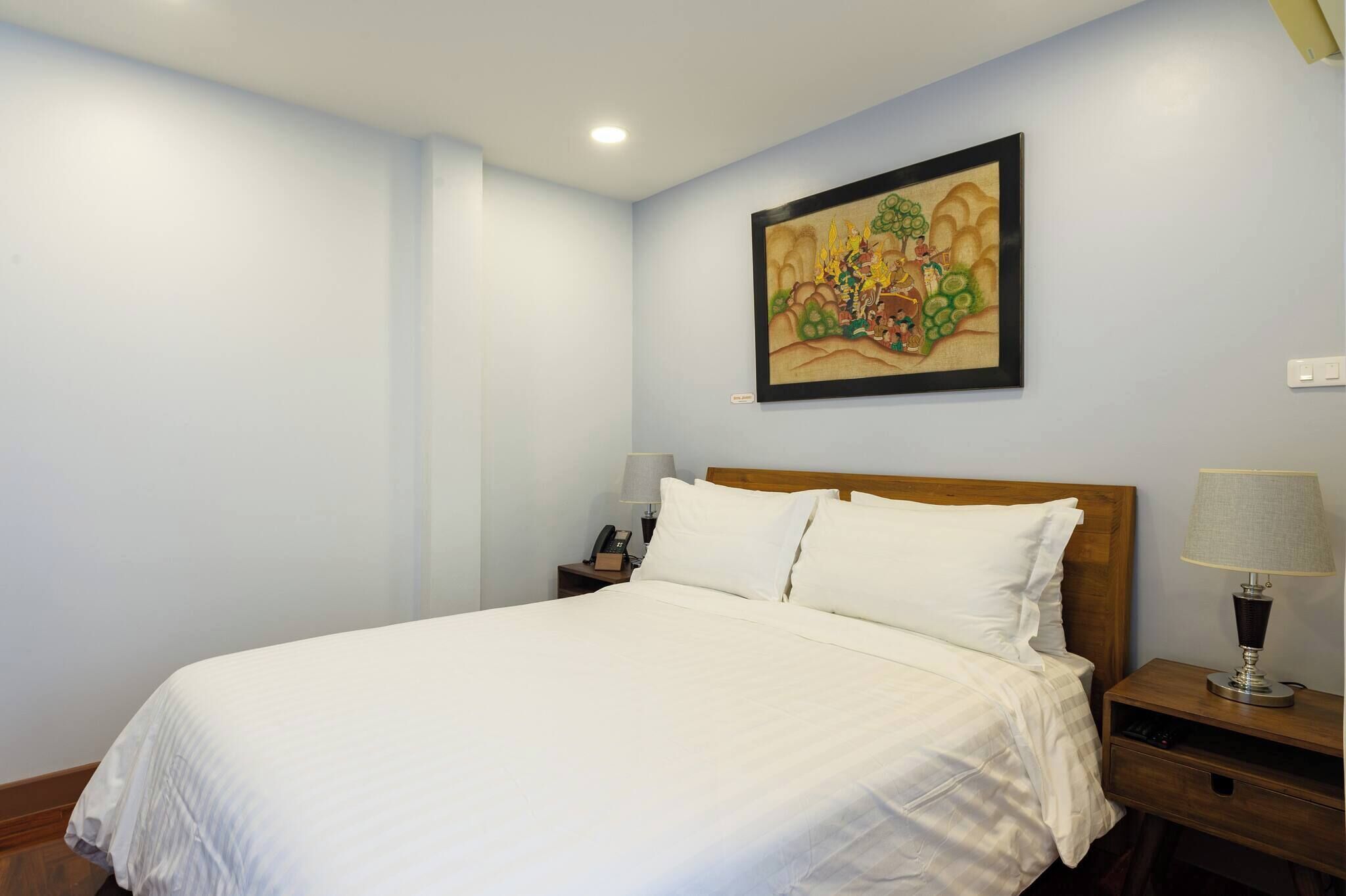 1 bedroom, iron/ironing board, Internet, bed sheets