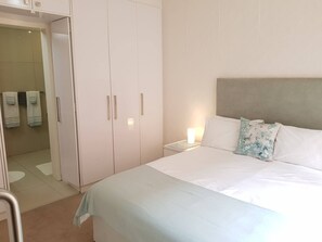 1 bedroom, iron/ironing board, internet, bed sheets